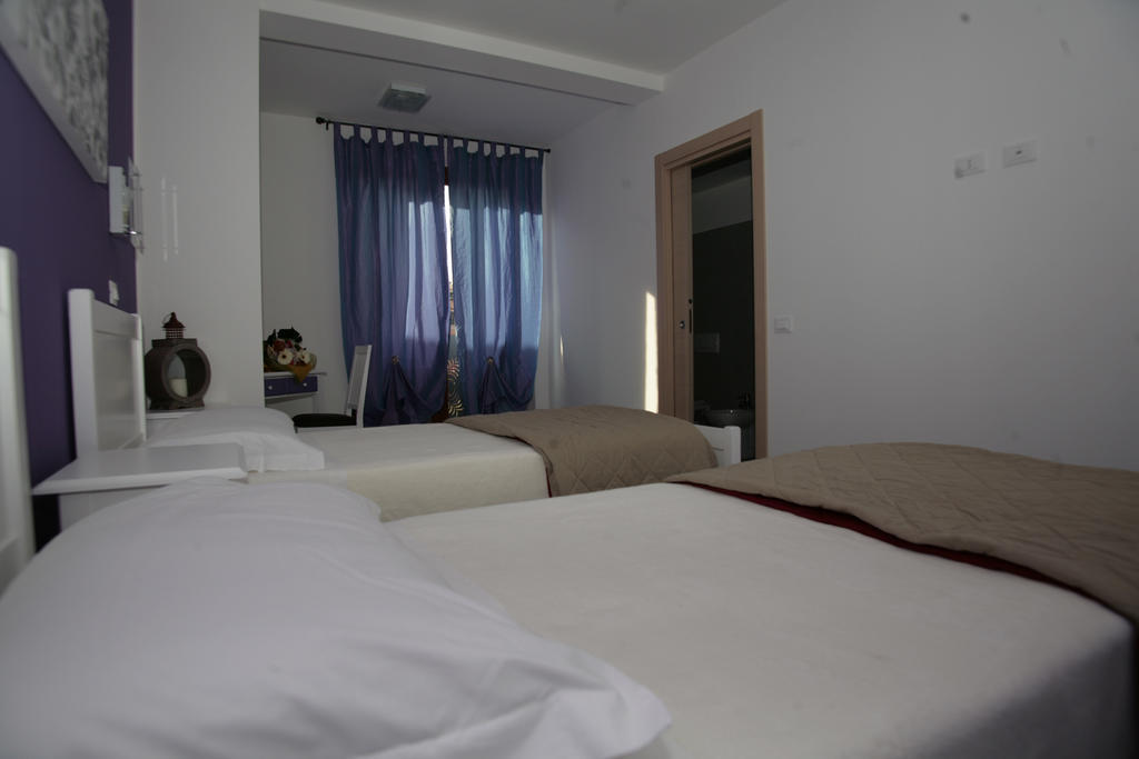 Bed & Breakfast Nettuno Comun Nuovo Habitación foto