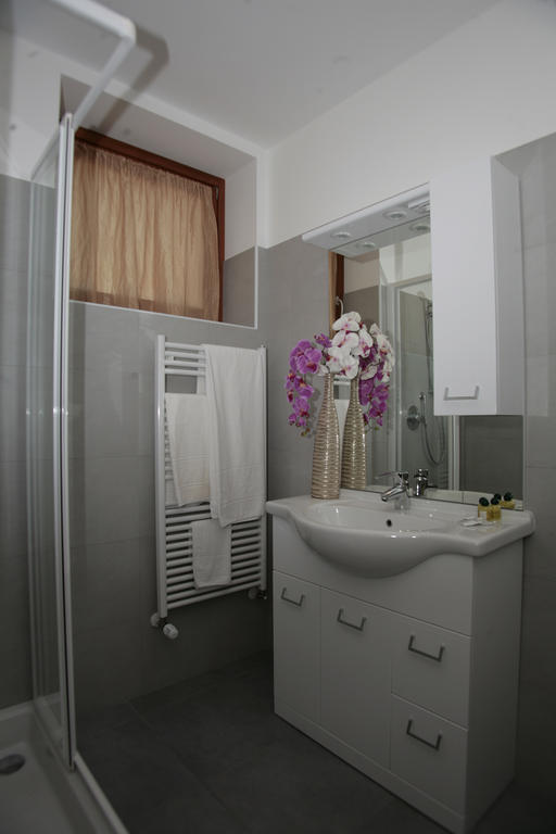 Bed & Breakfast Nettuno Comun Nuovo Habitación foto